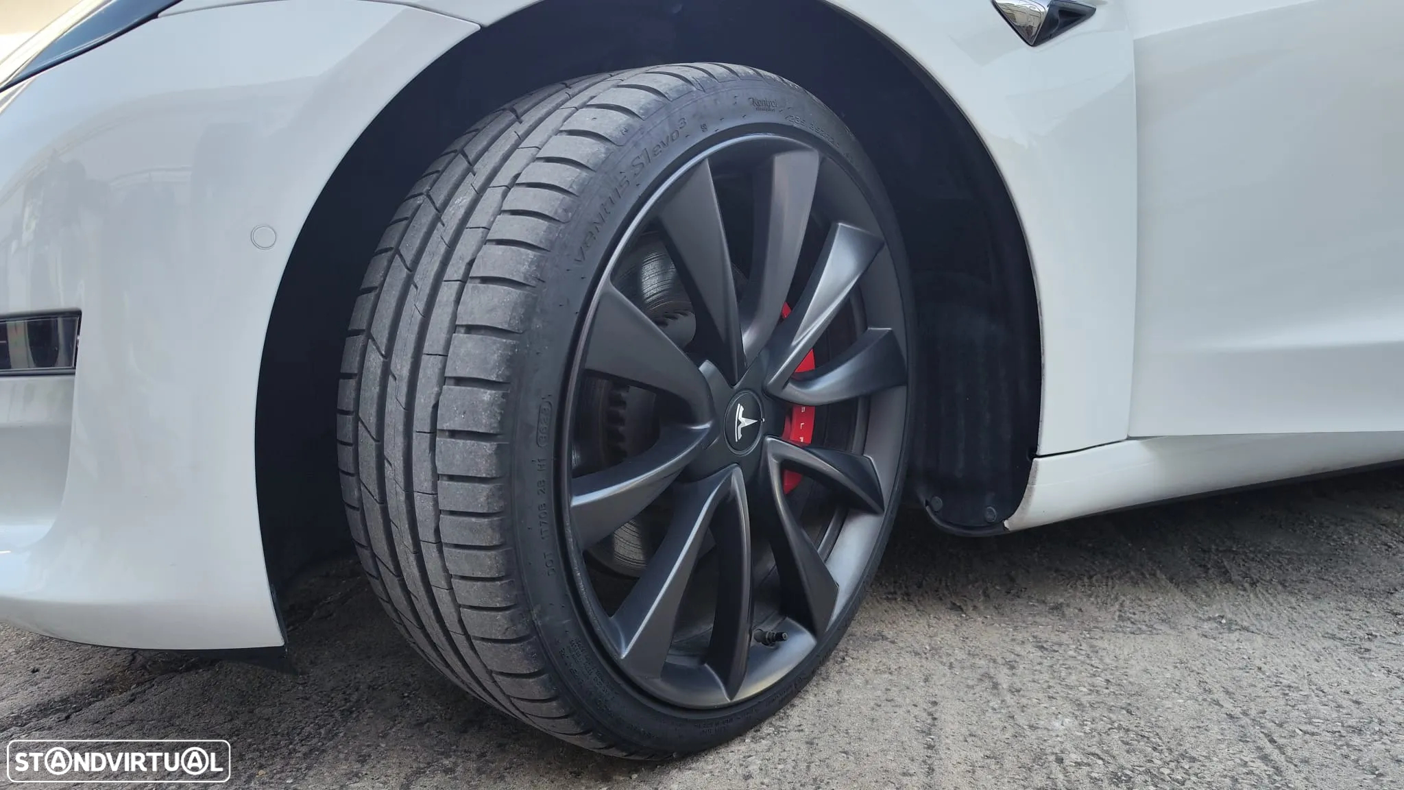 Tesla Model 3 Performance Dual Motor AWD - 16