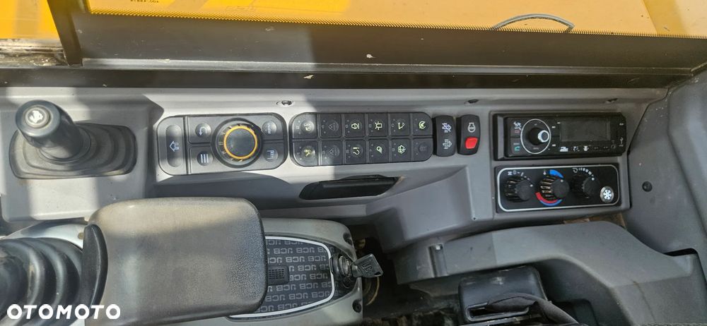 JCB 85Z-2 - 8