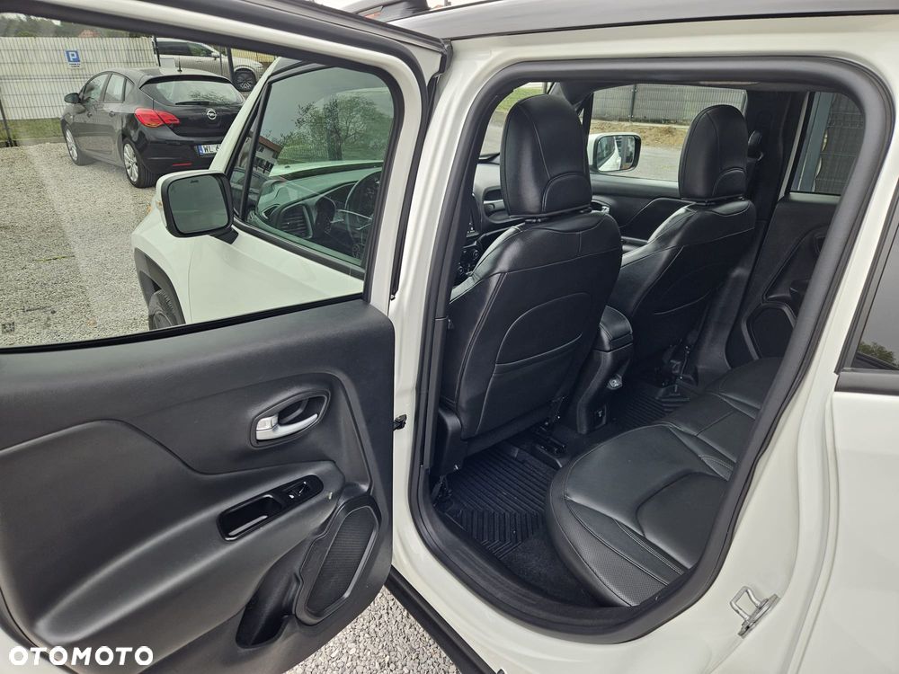 Jeep Renegade 1.3 T-GDI Limited - 38