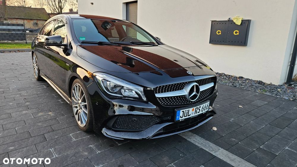 Mercedes-Benz CLA 220 4Matic 7G-DCT AMG Line - 38