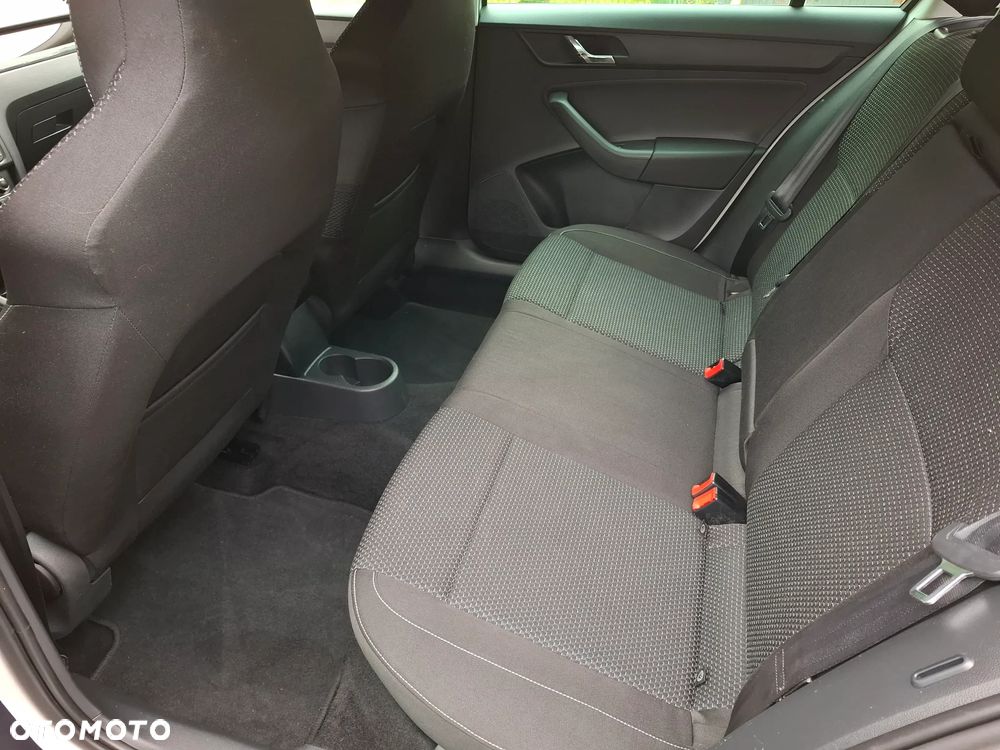 Skoda RAPID 1.4 TSI DSG Ambition - 15