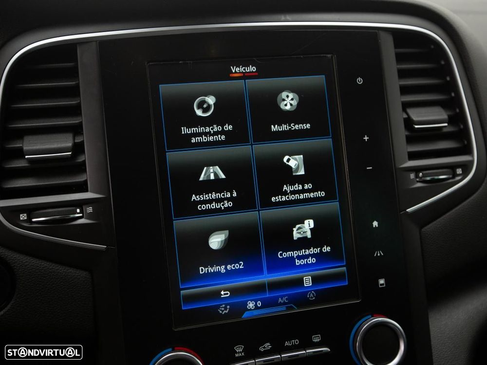 Renault Mégane 1.5 dCi Limited EDC - 23