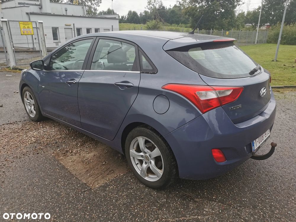 Hyundai i30 1.6 CRDI Trend - 6