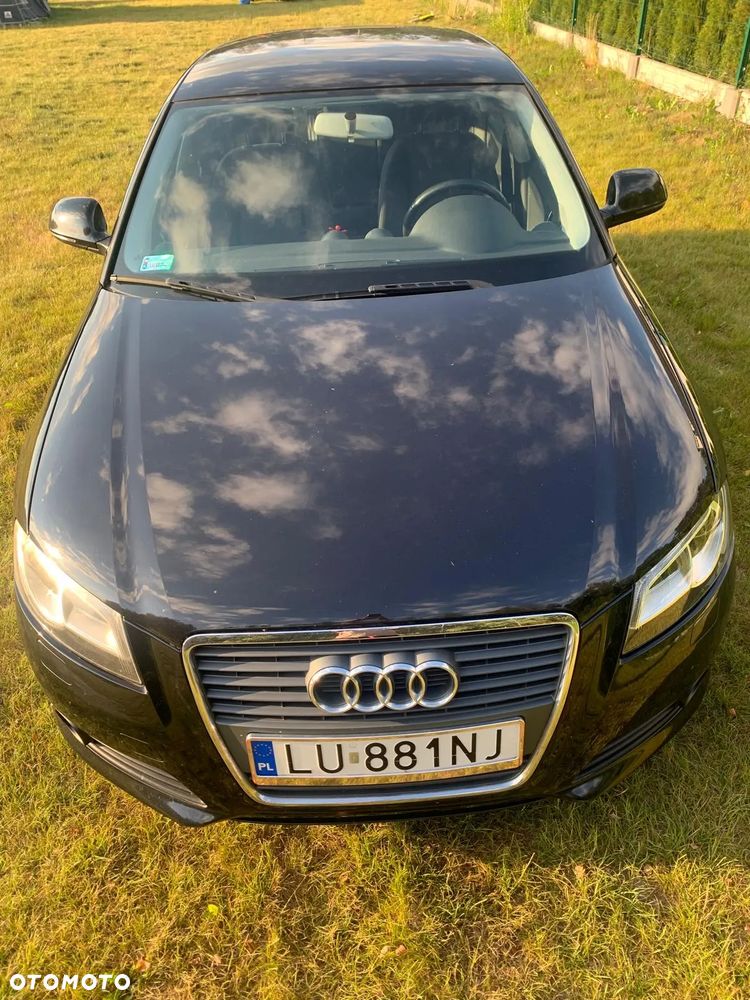 Audi A3 Sportback - 2