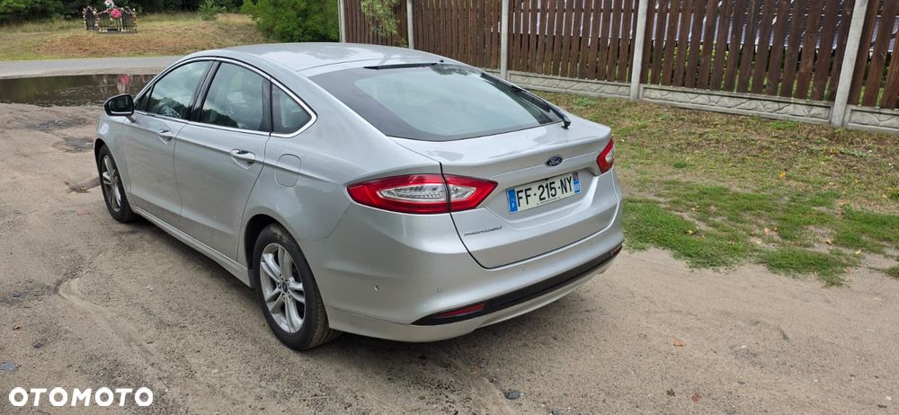 Ford Mondeo 2.0 TDCi Titanium - 25