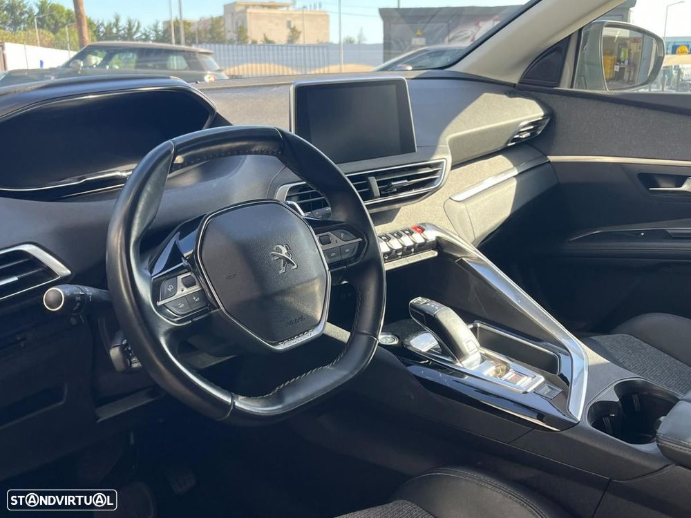 Peugeot 5008 1.5 BlueHDi Allure EAT8 - 4