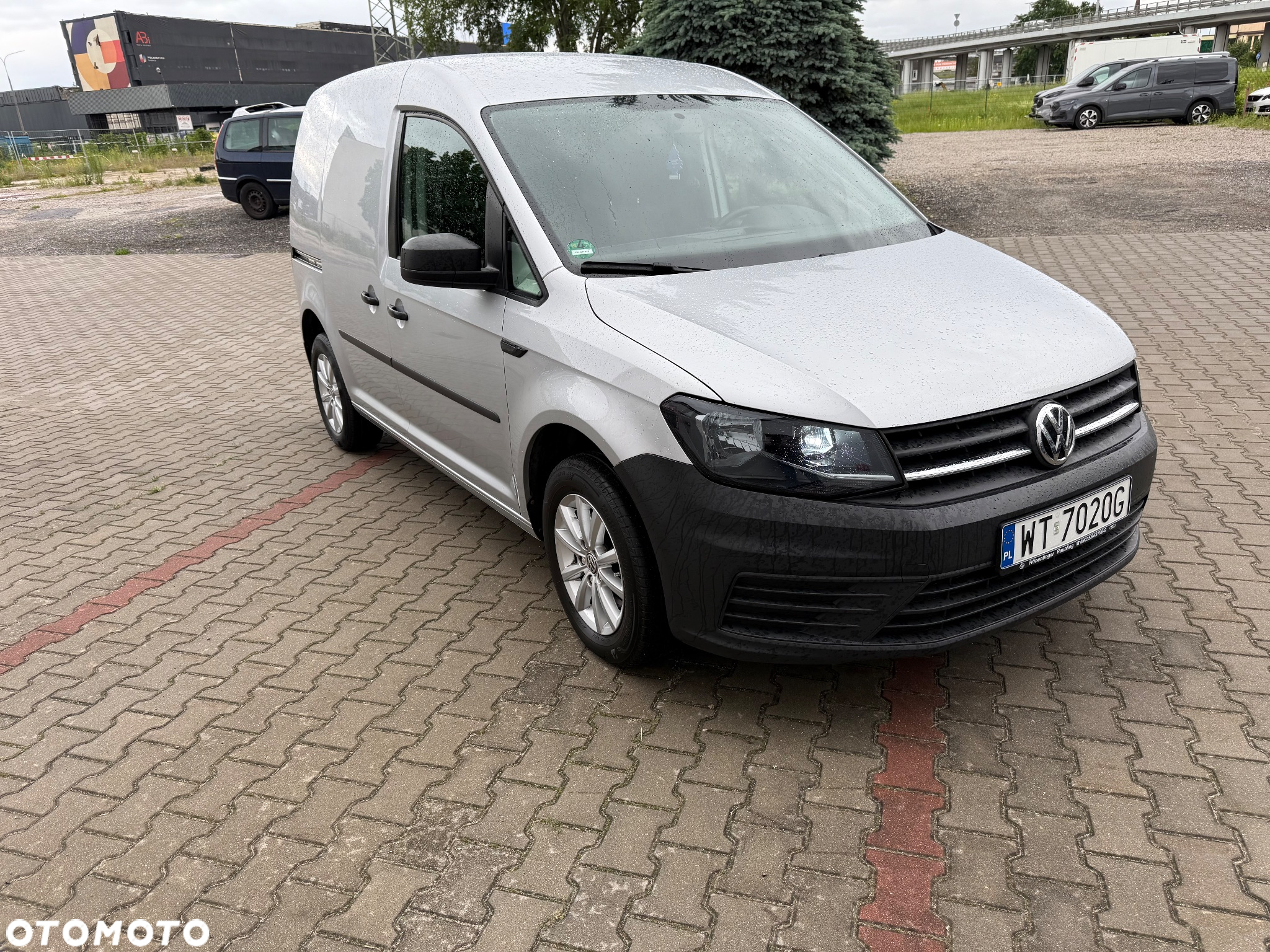 Volkswagen Caddy - 13