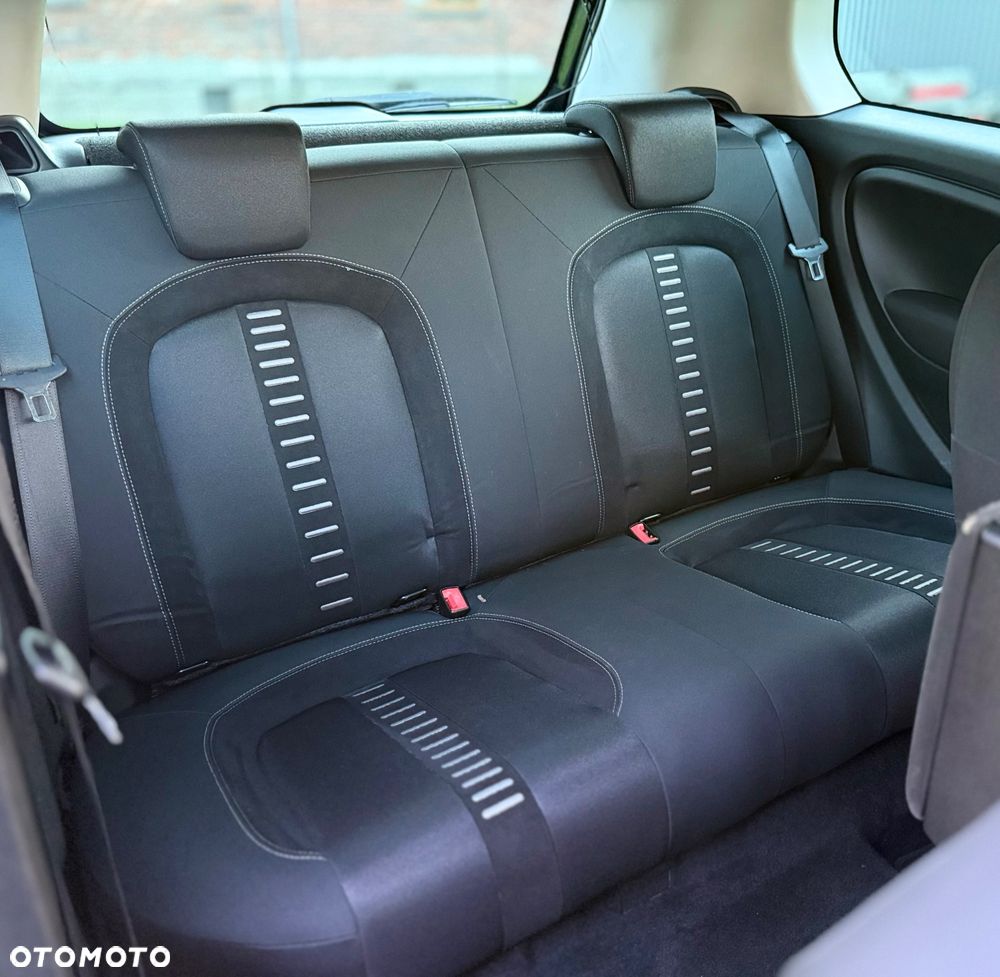 Fiat Grande Punto - 8
