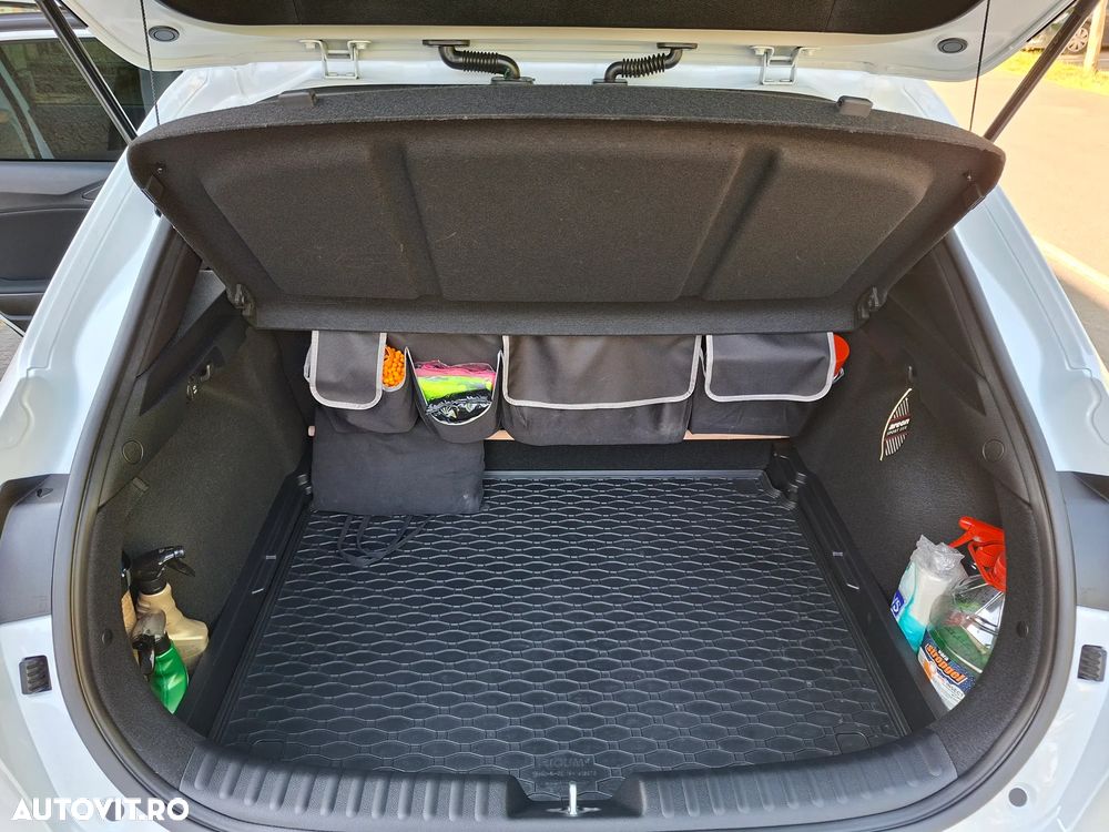 Kia XCeed 1.5 T-GDI 7DCT City - 8