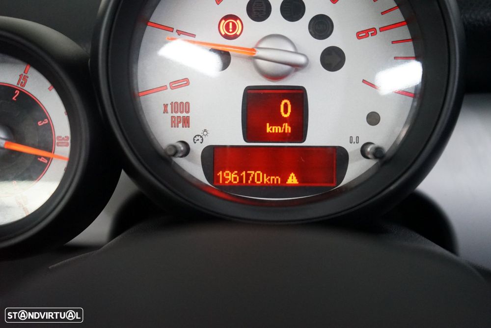 MINI Cabrio Cooper D - 20