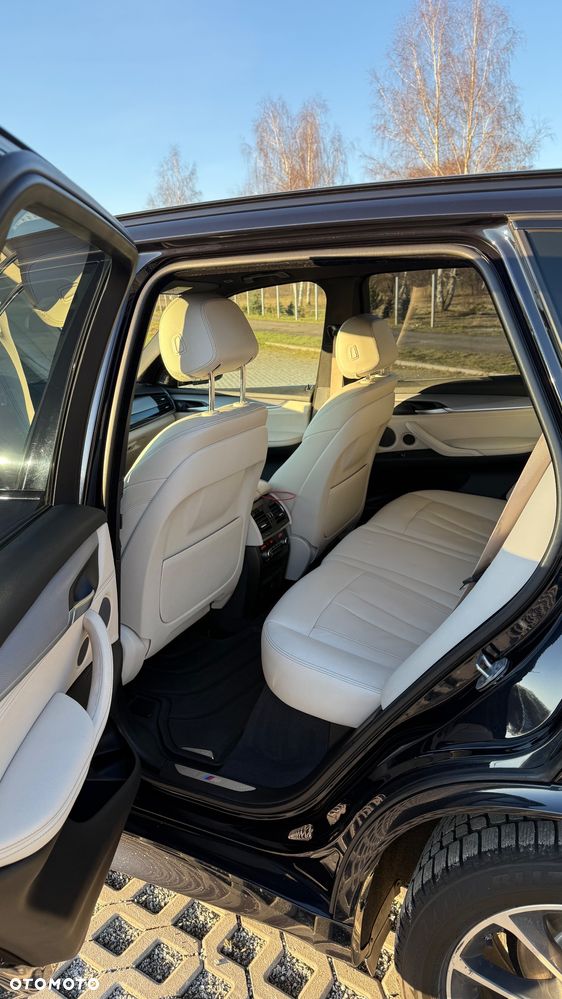 BMW X5 xDrive25d - 28
