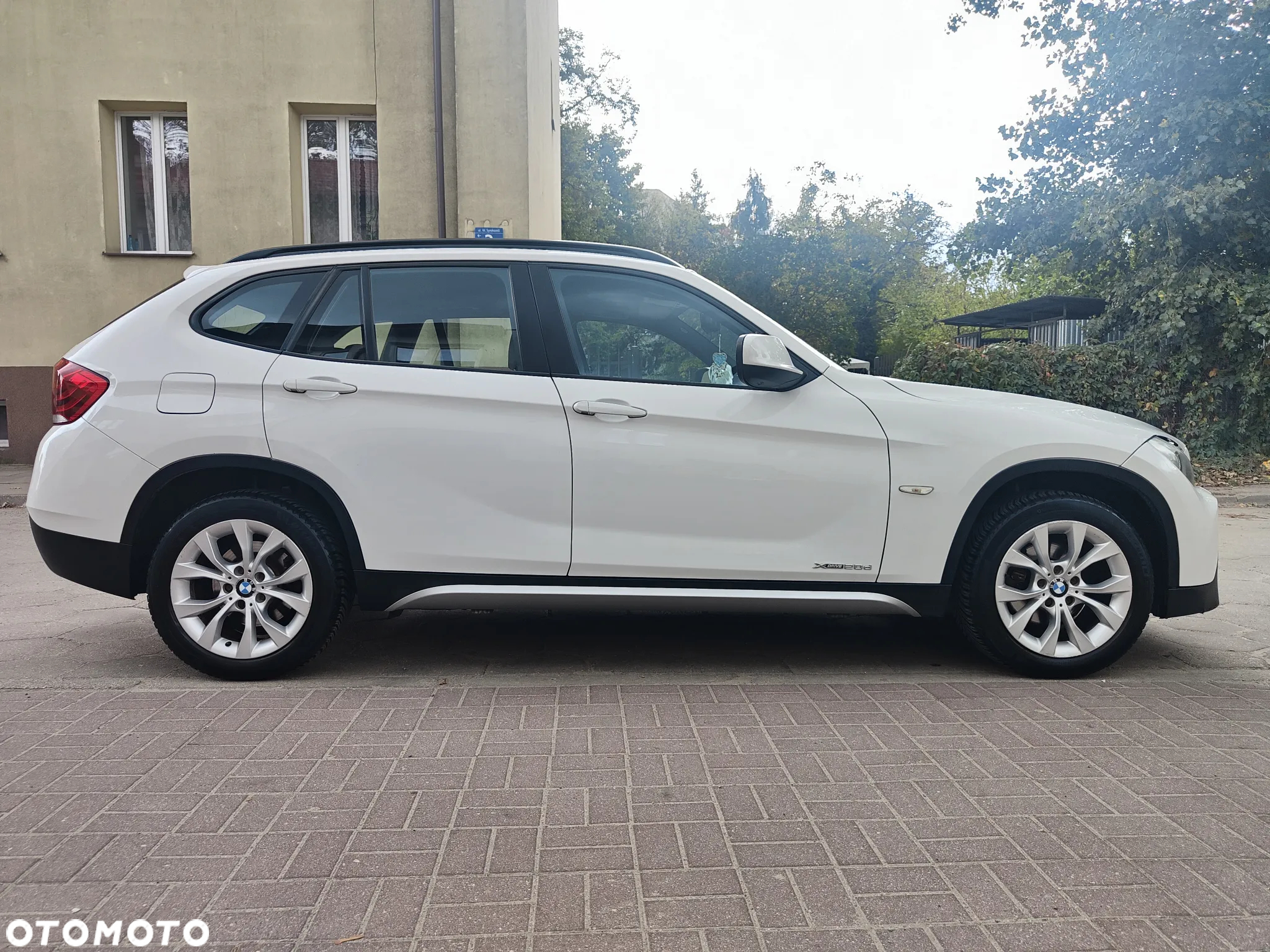 BMW X1 xDrive20d - 14