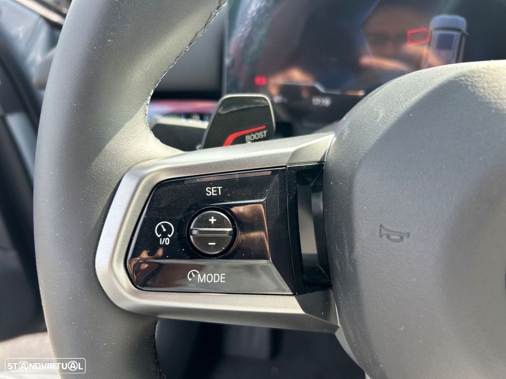 BMW i5 eDrive40 Pack Desportivo M - 15