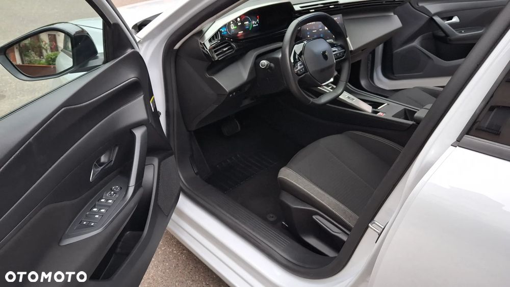 Peugeot 308 - 35