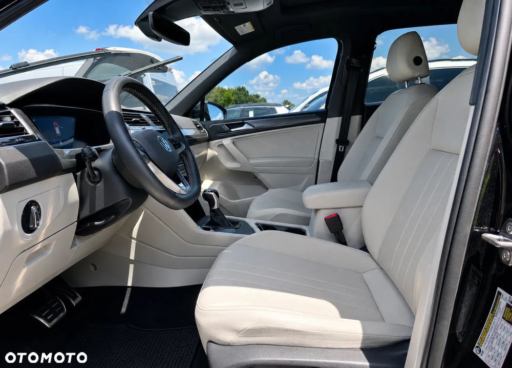Volkswagen Tiguan - 8