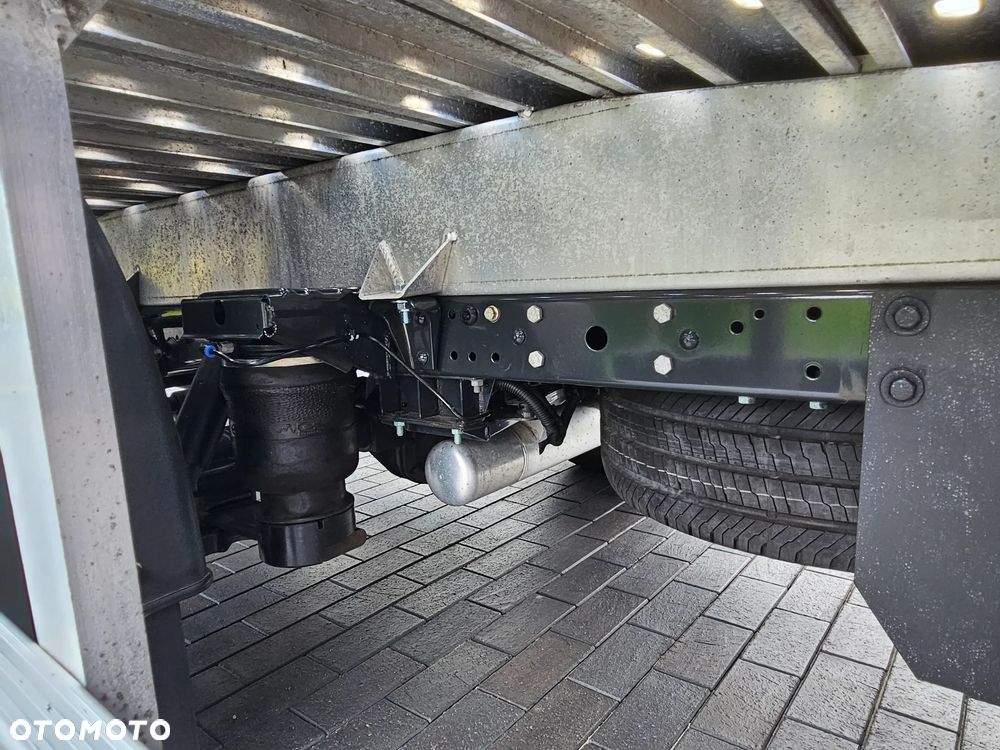 Iveco DAILY 35S18 HI-MATIC AUTOLAWETA LAWETA KABINA SYPIALNA! - 15