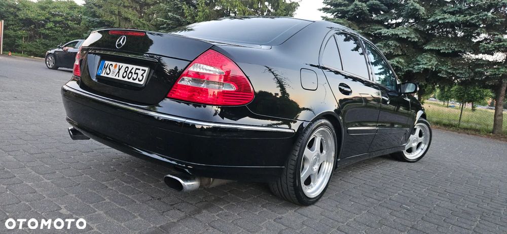 Mercedes-Benz Klasa E - 15