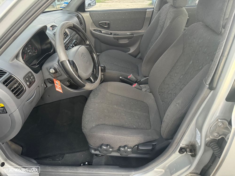 Hyundai Accent 1.5 CRDi World Cup P2 - 9