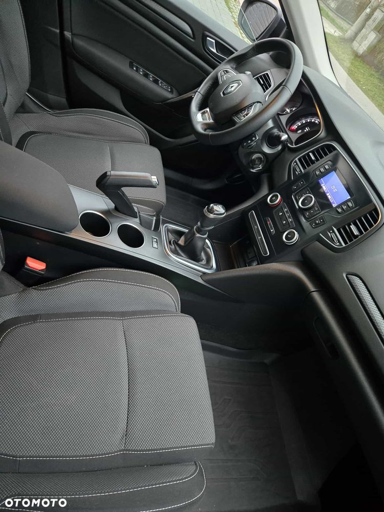 Renault Megane 1.3 TCe FAP Business - 10