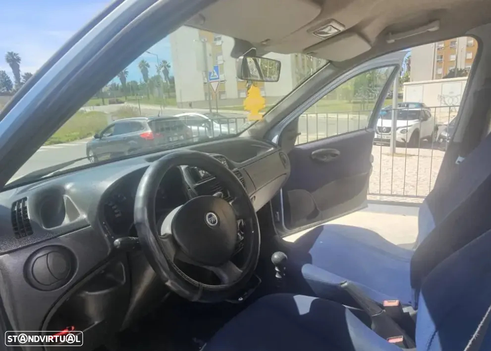 Fiat Punto 1.2 16V 80 Dynamic - 4