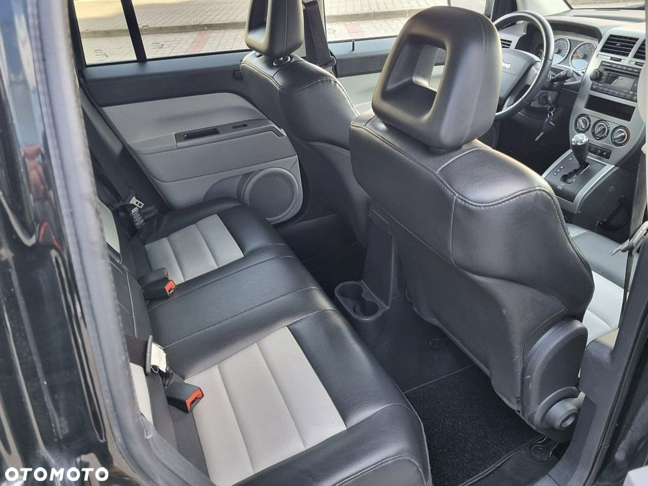 Jeep Compass - 14
