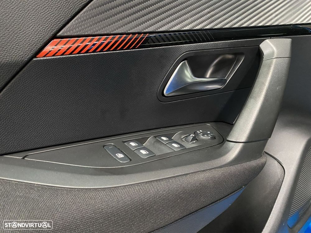 Peugeot e-2008 50 kWh Active Pack - 17