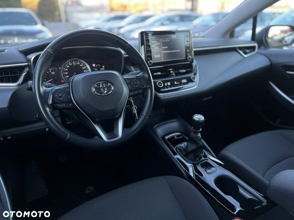 Toyota Corolla 1.5 Comfort - 11