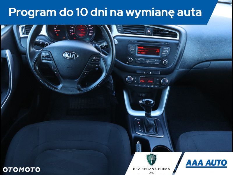Kia Ceed - 9