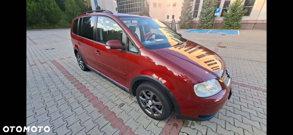 Volkswagen Touran 2.0 TDI Trendline - 10