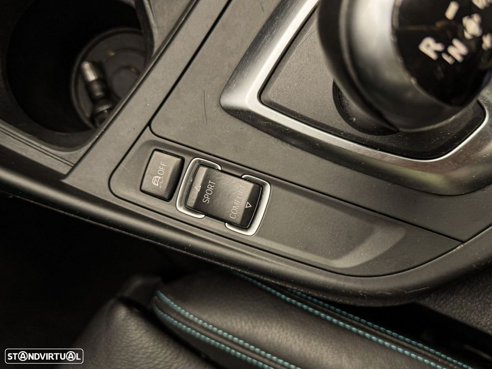 BMW M2 Auto - 33