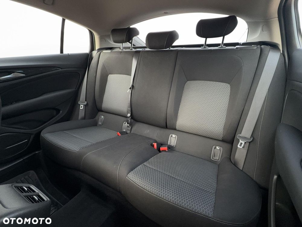 Opel Insignia 2.0 CDTI Elegance S&S - 22