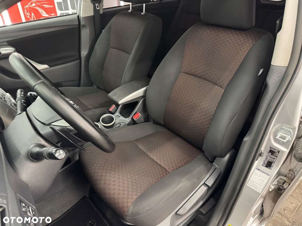 Toyota Verso - 23