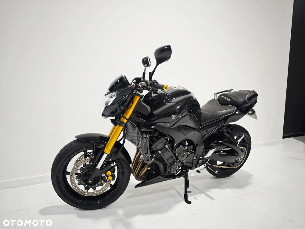 Yamaha FZ - 12
