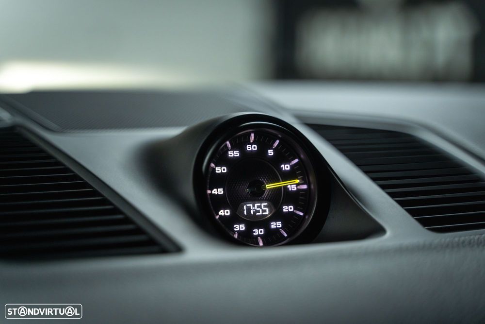 Porsche Cayenne Coupé E-Hybrid - 11