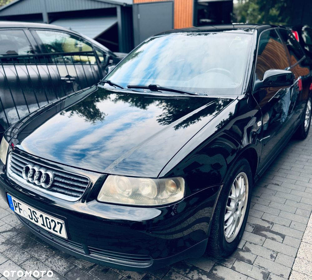 Audi A3 1.9 TDI Ambiente - 2