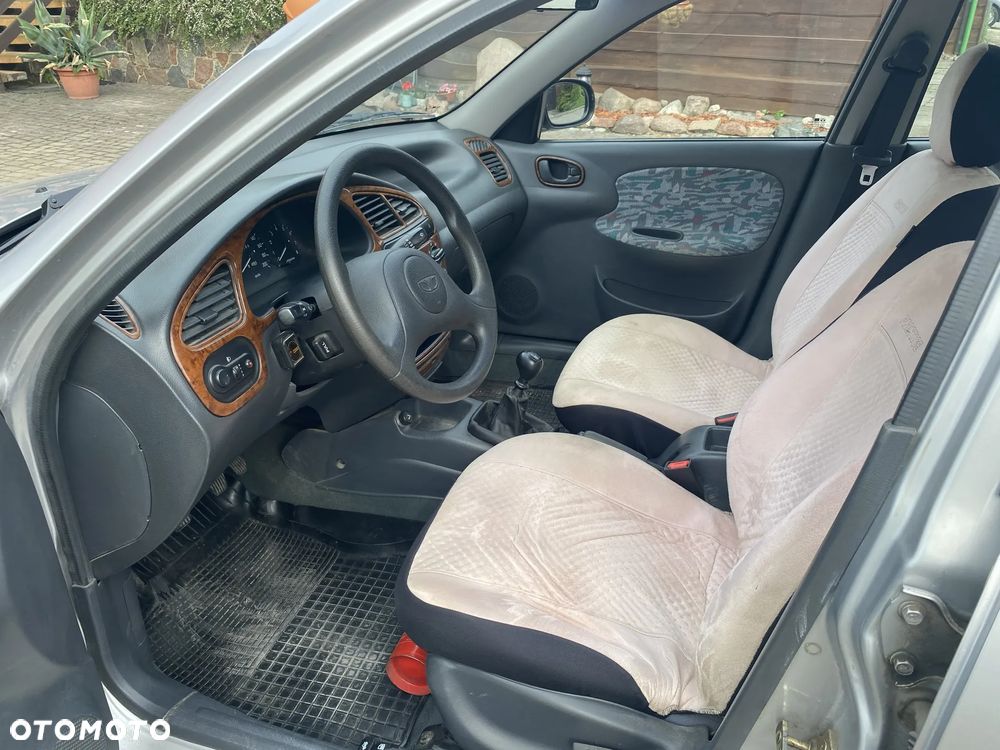 Daewoo Lanos 1.6 SX - 5