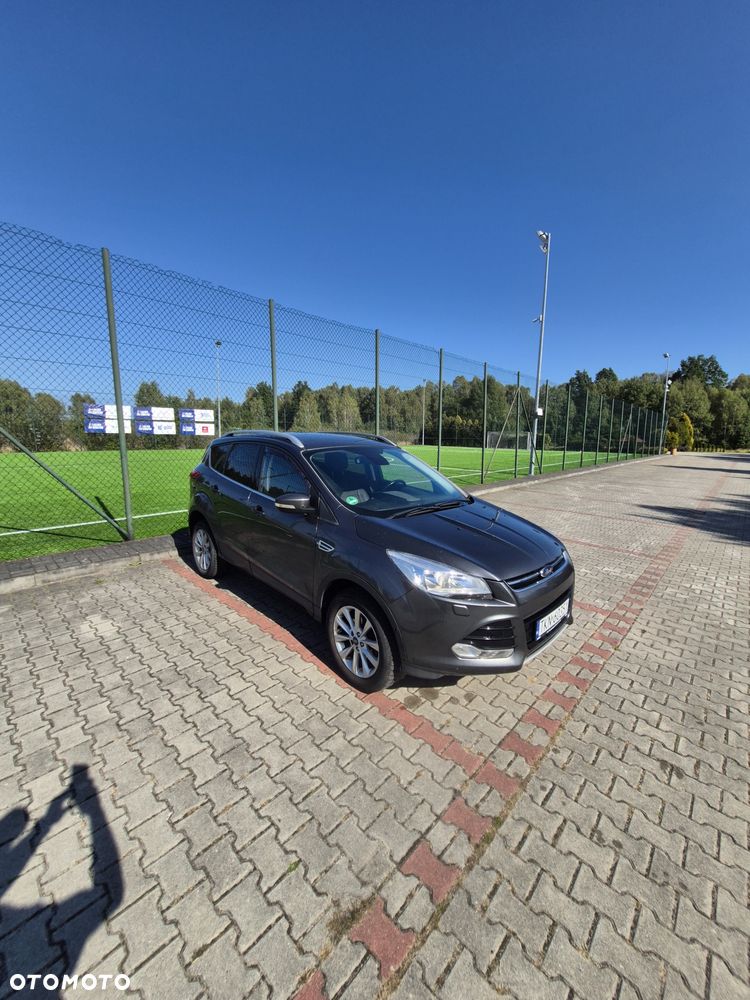 Ford Kuga - 1
