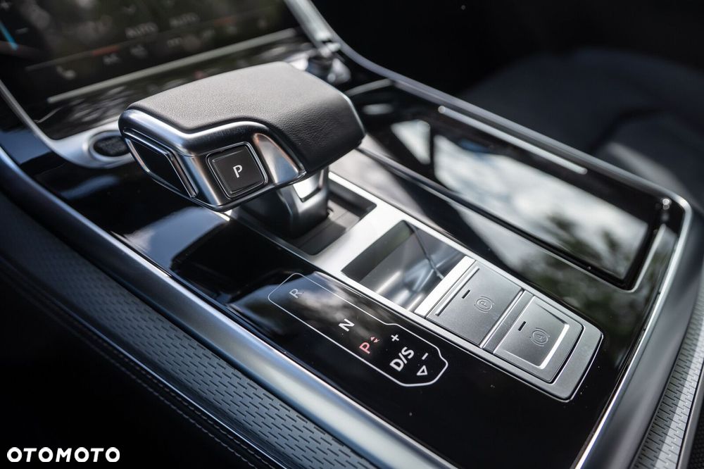 Audi Q7 60 TFSI e PHEV Quattro S Line Tiptr - 20