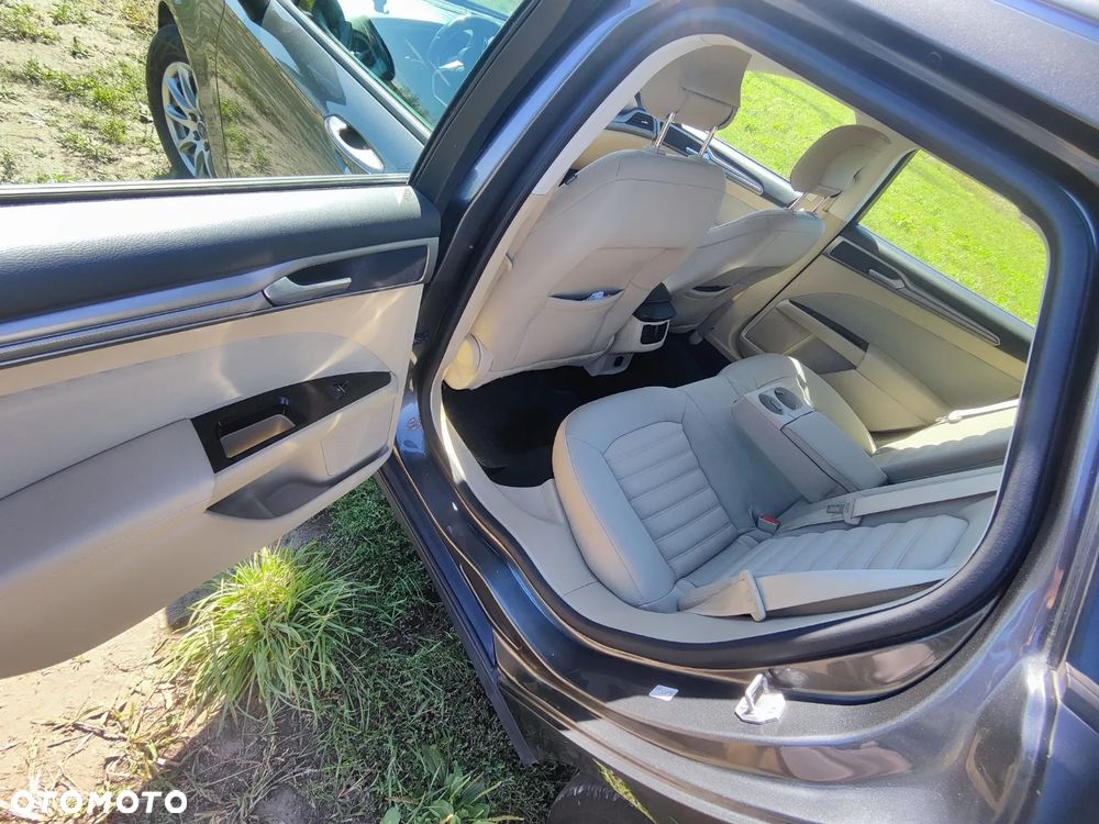 Ford Mondeo 1.5 TDCi ECOnetic Edition - 12