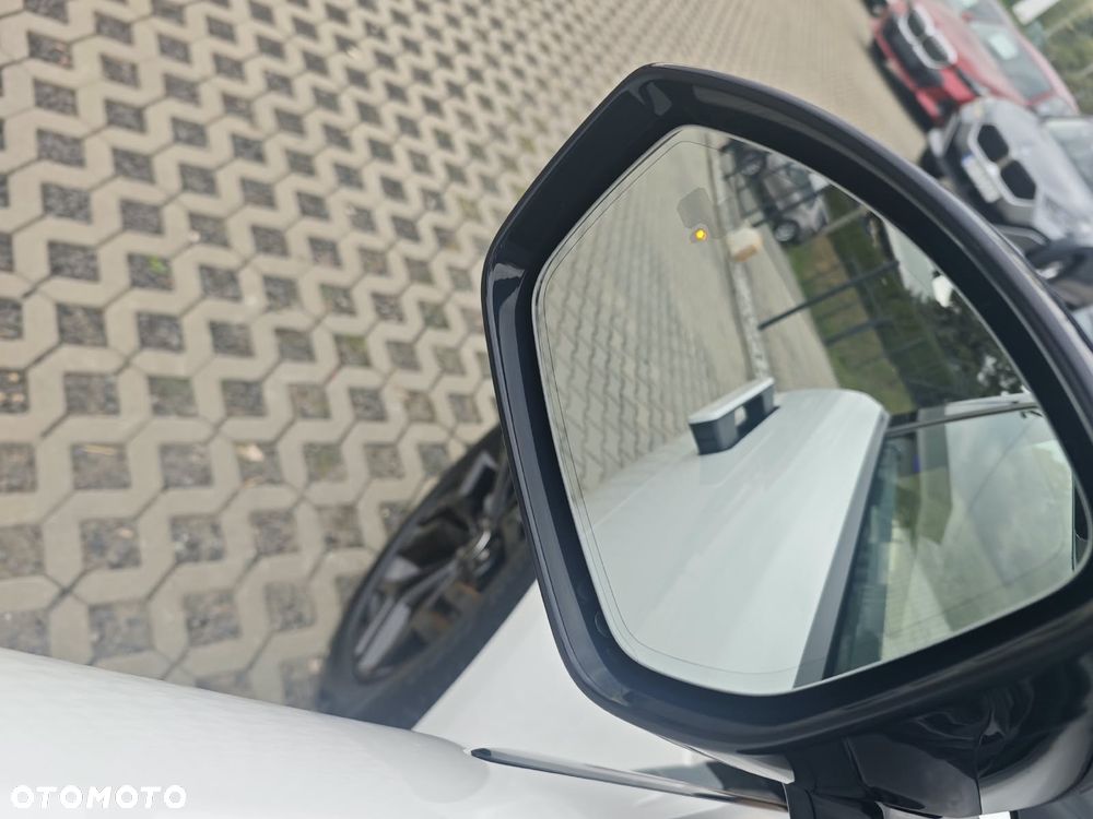 Land Rover Range Rover Evoque 2.0 D200 mHEV R-Dynamic - 13