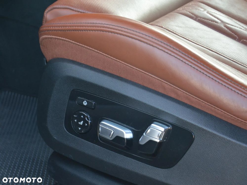 BMW X5 xDrive45e - 10