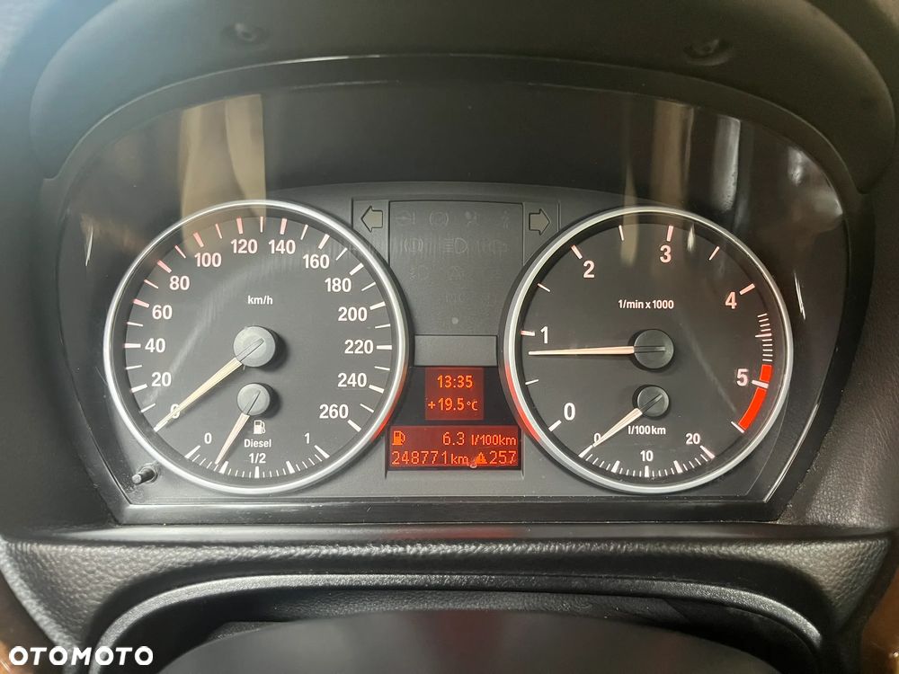 BMW Seria 3 320d - 8
