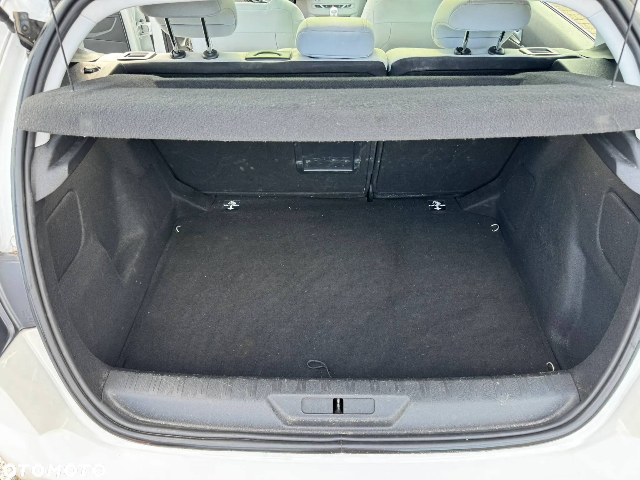 Peugeot 308 - 21