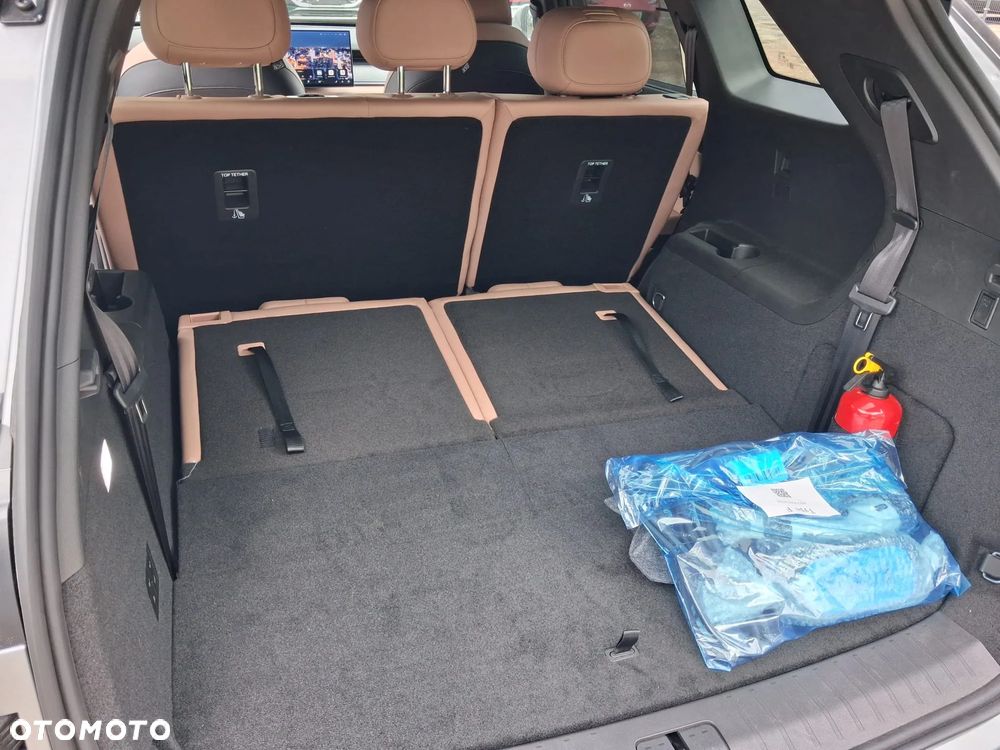 Chery Tiggo 9 - 18