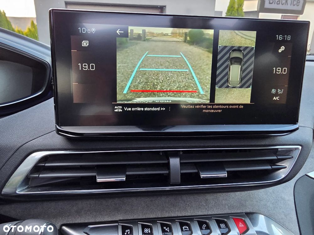 Peugeot 3008 1.5 BlueHDi GT S&S EAT8 - 29