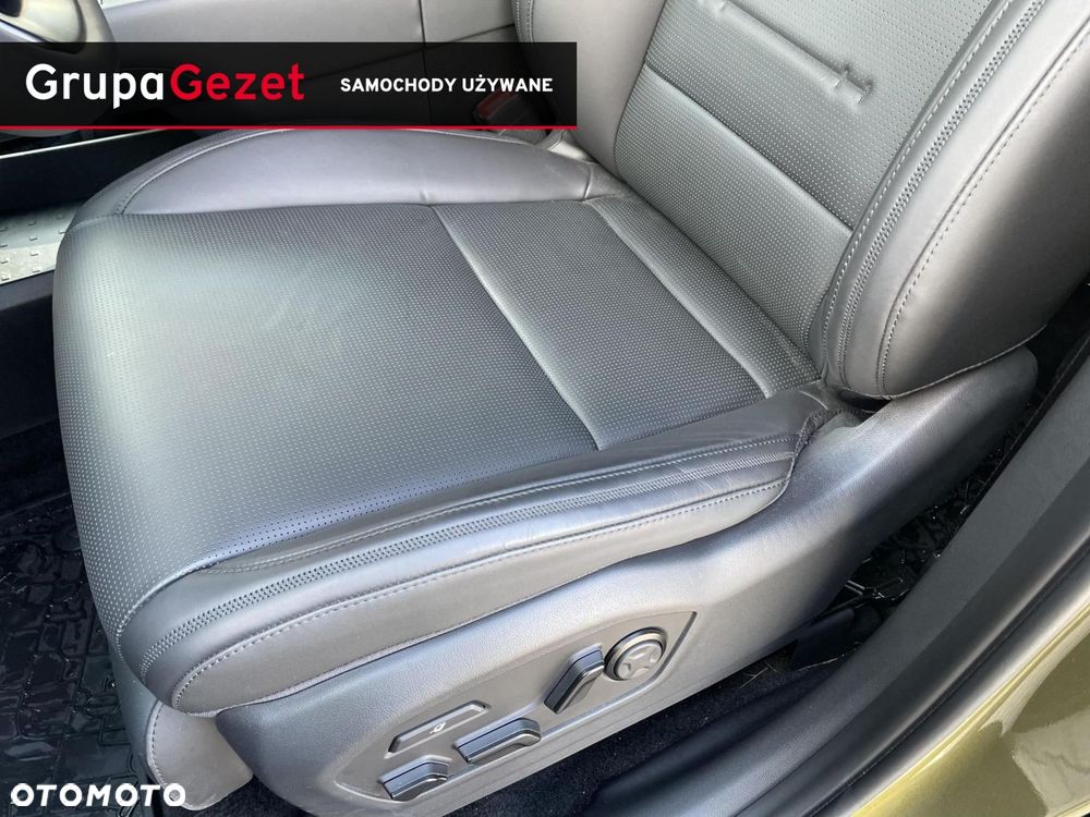 Hyundai Santa Fe - 15