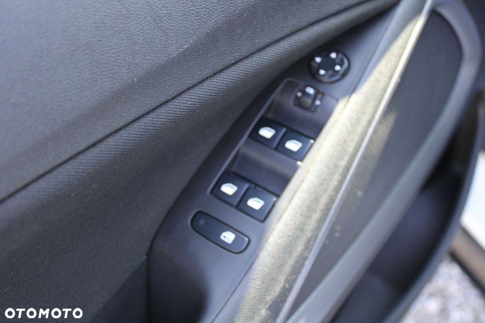 Opel Crossland X - 20