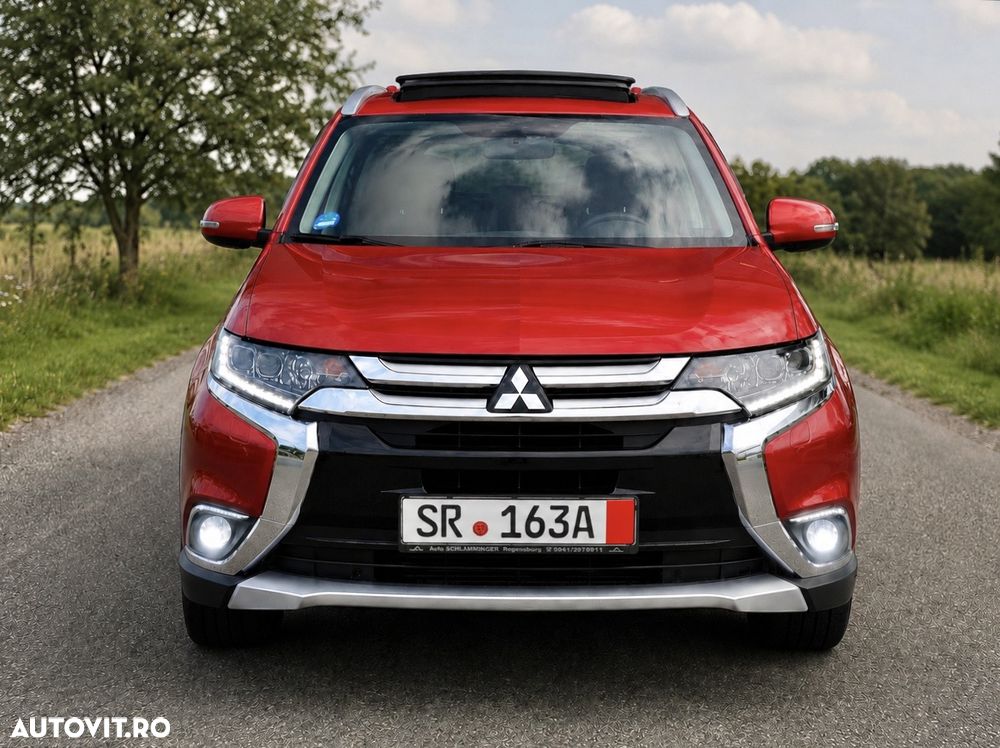 Mitsubishi Outlander - 8