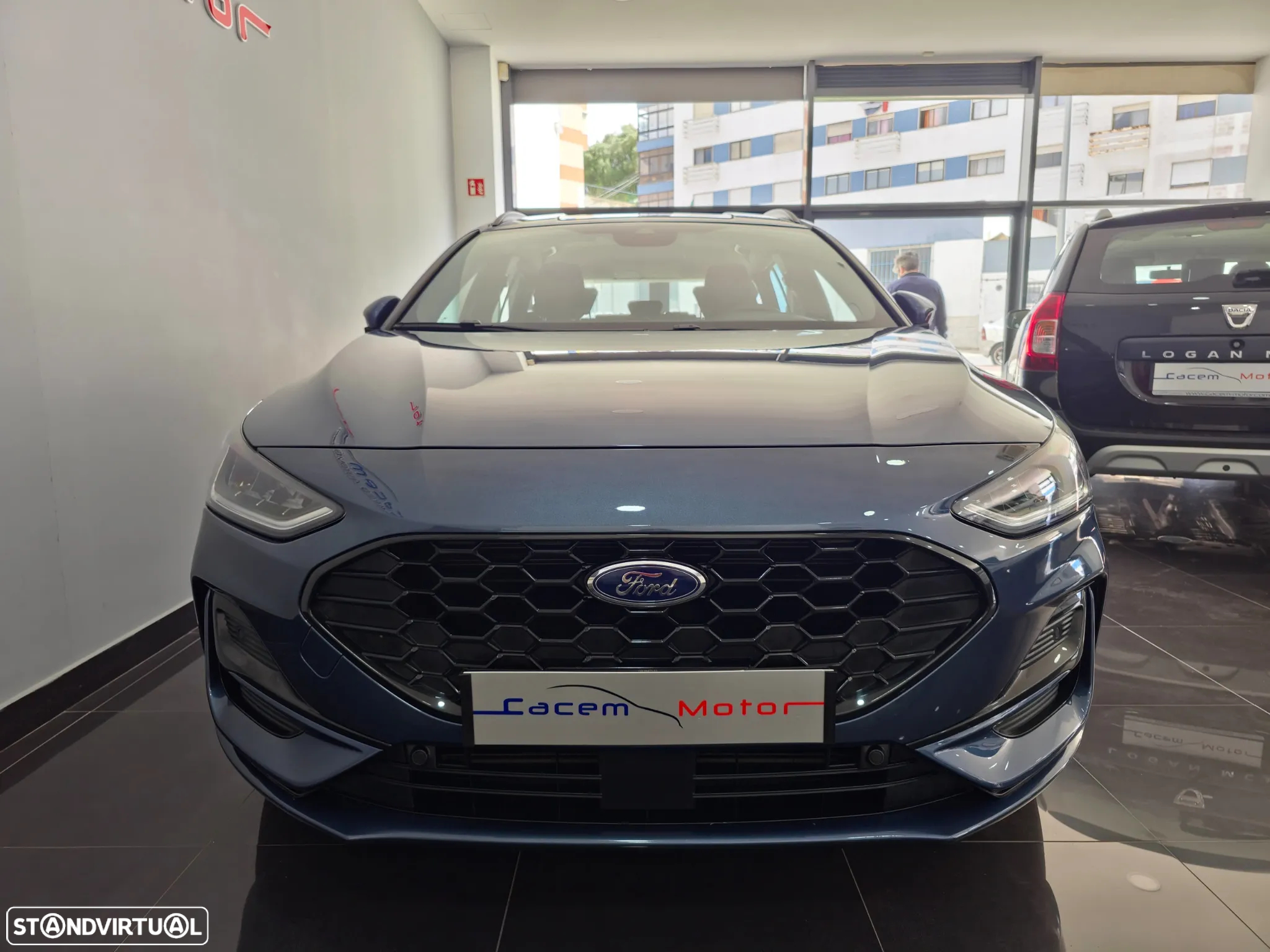 Ford Focus SW 1.0 EcoBoost MHEV ST-Line Aut. - 2