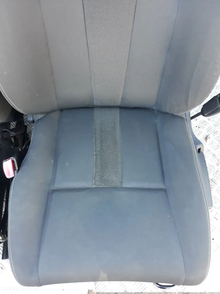 FOTEL KIEROWCY I PASAŻERA RENAULT MEGANE III 5D KOMBI  2009r  (KOMPLET) - 5